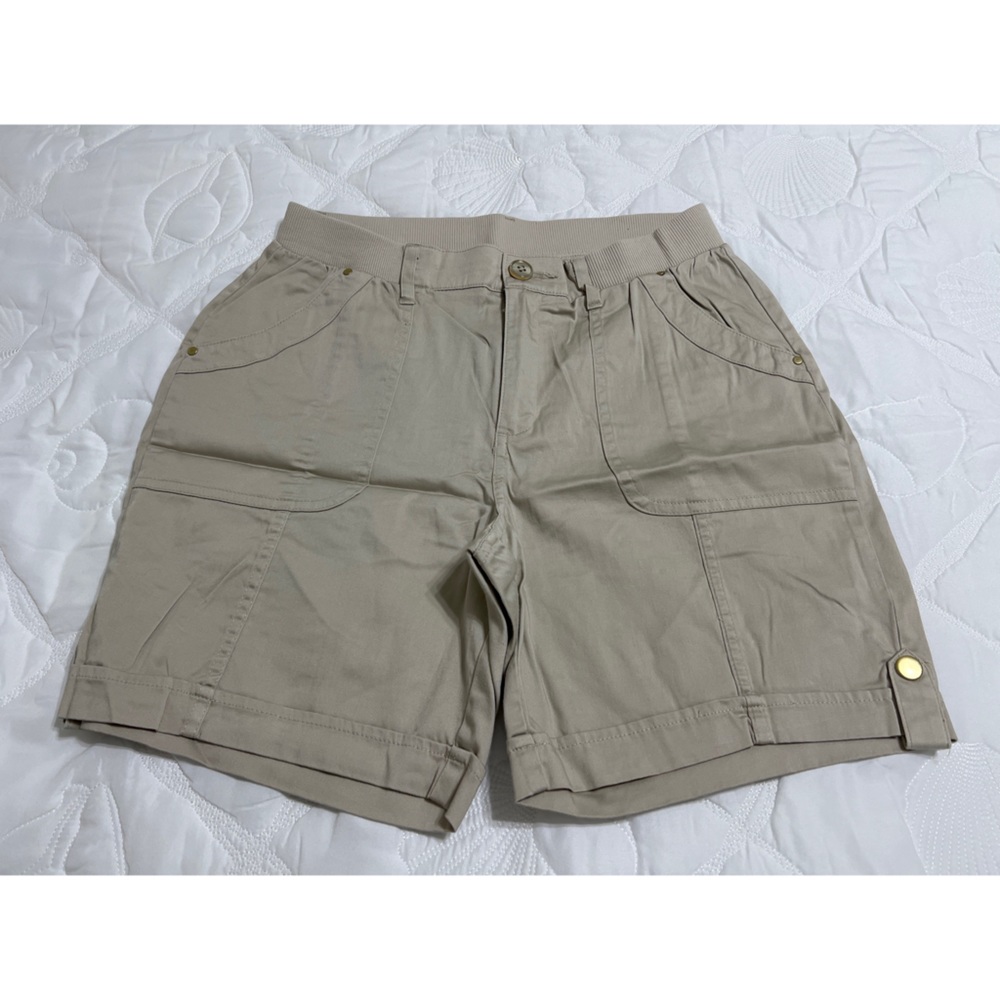 Womens Croft & Barrow Beige Shorts Size 10